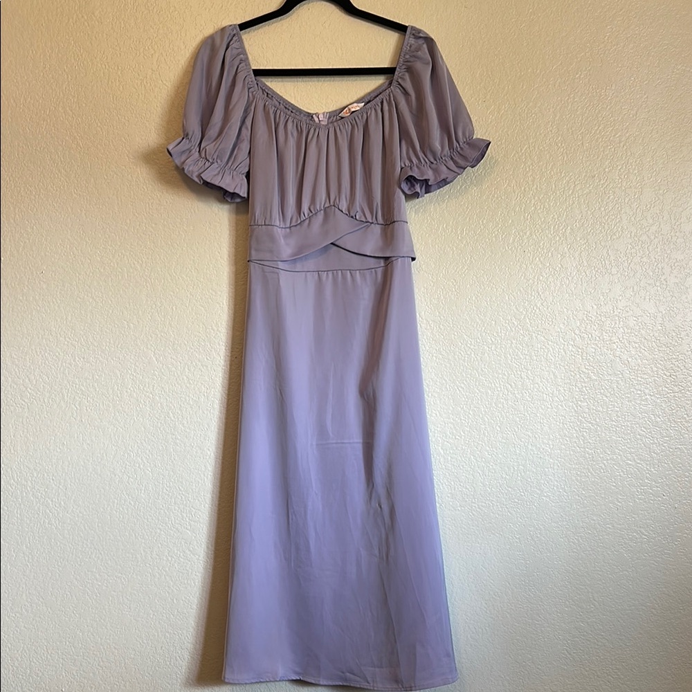 Elegant Lavender midi Dress